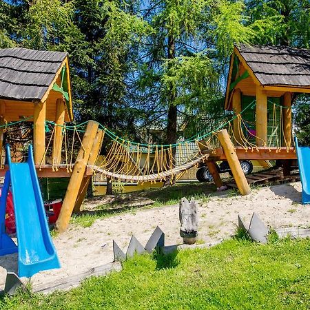 Hotel Pod Modrzewiami à Zakopane Extérieur photo